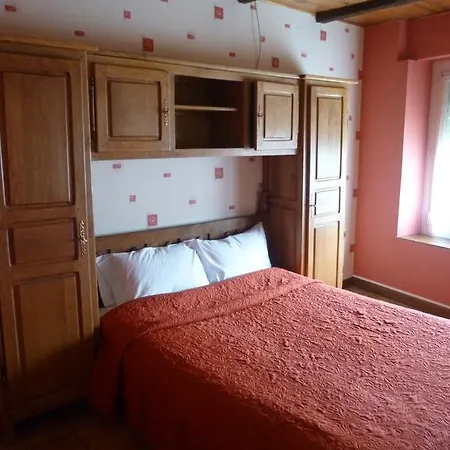 Bed & Breakfast Les De 3*