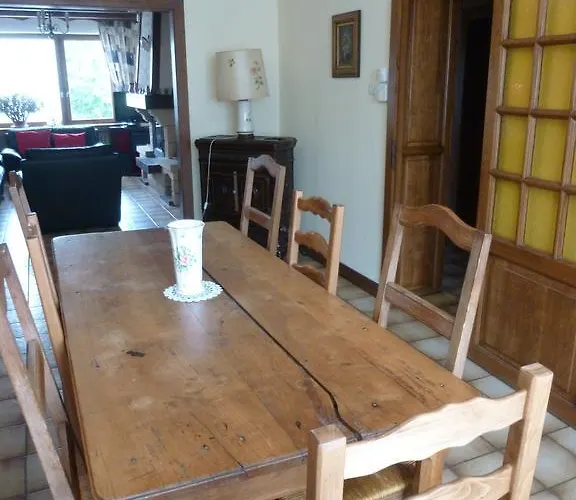 Alojamento de Acomodação e Pequeno-almoço Les De Solgne