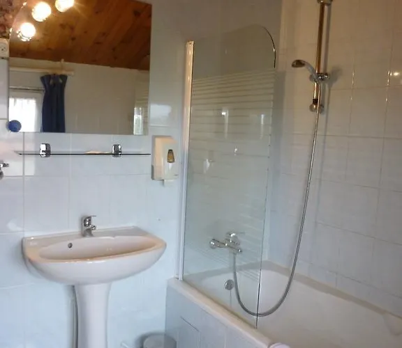 Les De Alojamento de Acomodação e Pequeno-almoço