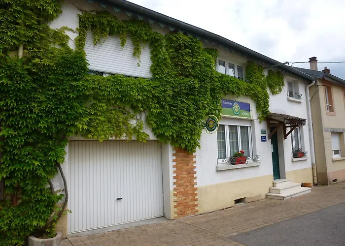 Alojamento de Acomodação e Pequeno-almoço Les De 3*