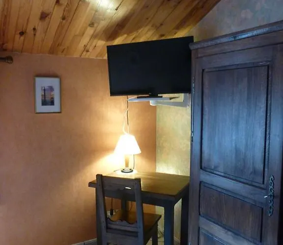 Alojamento de Acomodação e Pequeno-almoço Les De Solgne